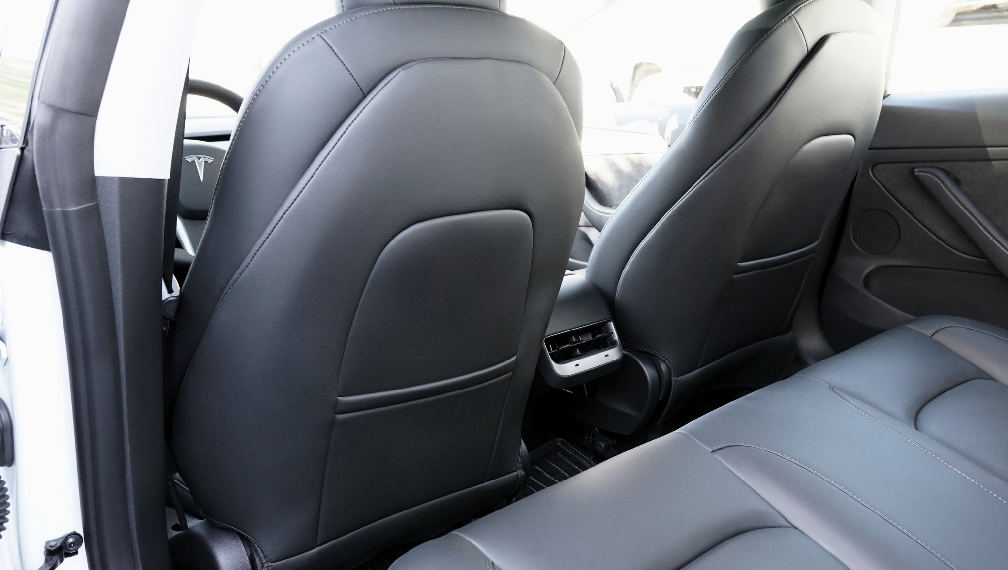 Sitzbezug klimatisierend schwarz für Tesla Model 3 Stufenheck