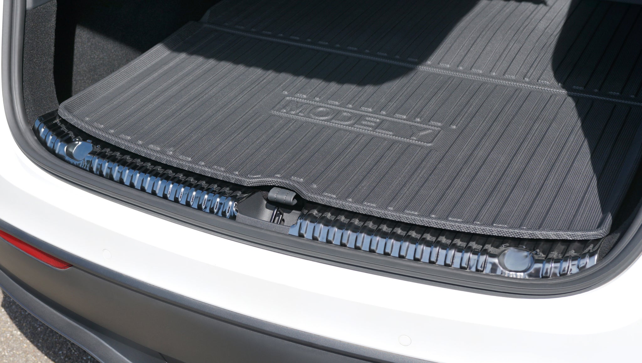 Schutzblenden Kofferraum für Tesla Model Y – TLECTRIC